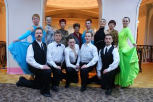 SHkola tantsev dlya vzroslyh 300x201 - Наши коллективы: